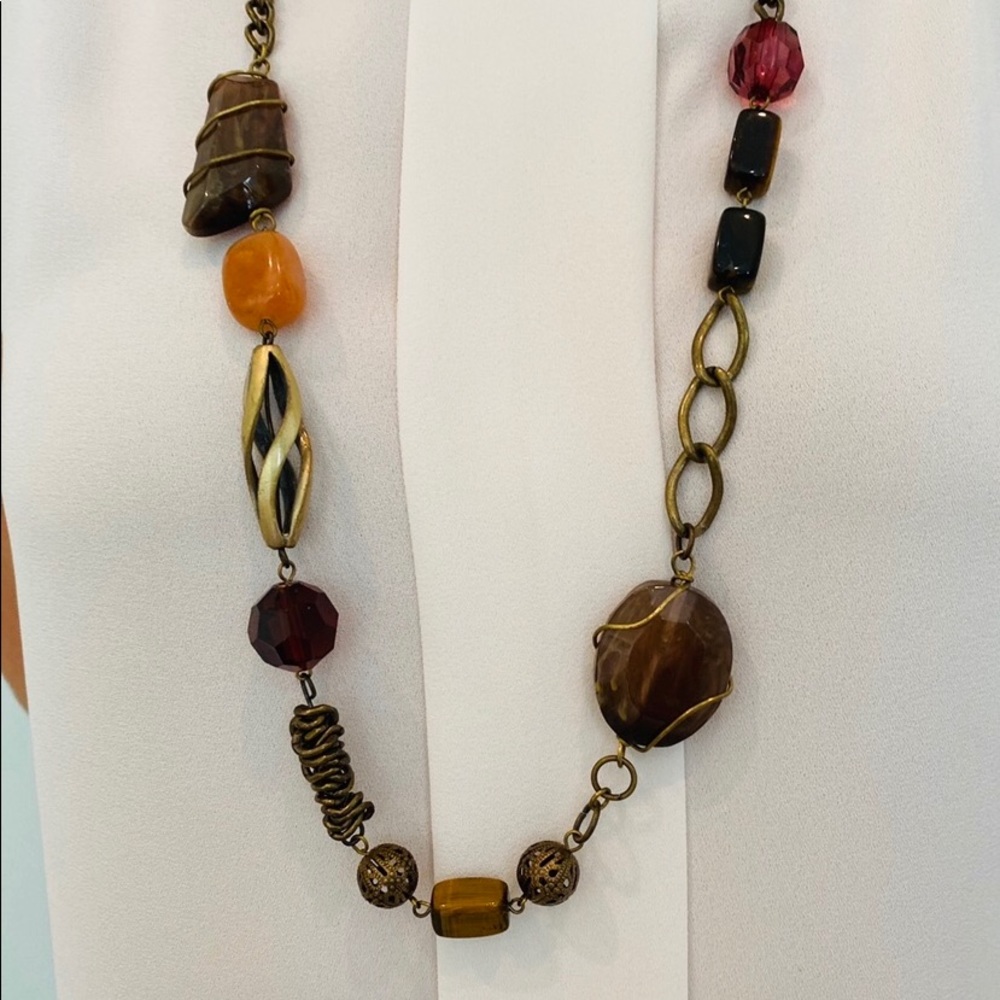 Wire rapped plastic bead necklace - Picture 2 of 3